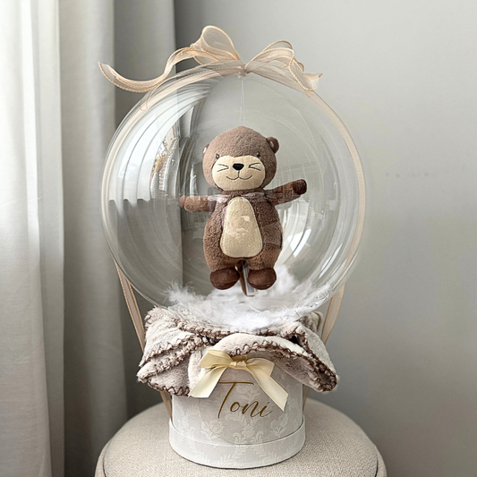 Personalisierter Ballon - Kuscheltier Otter mit Kuscheldecke